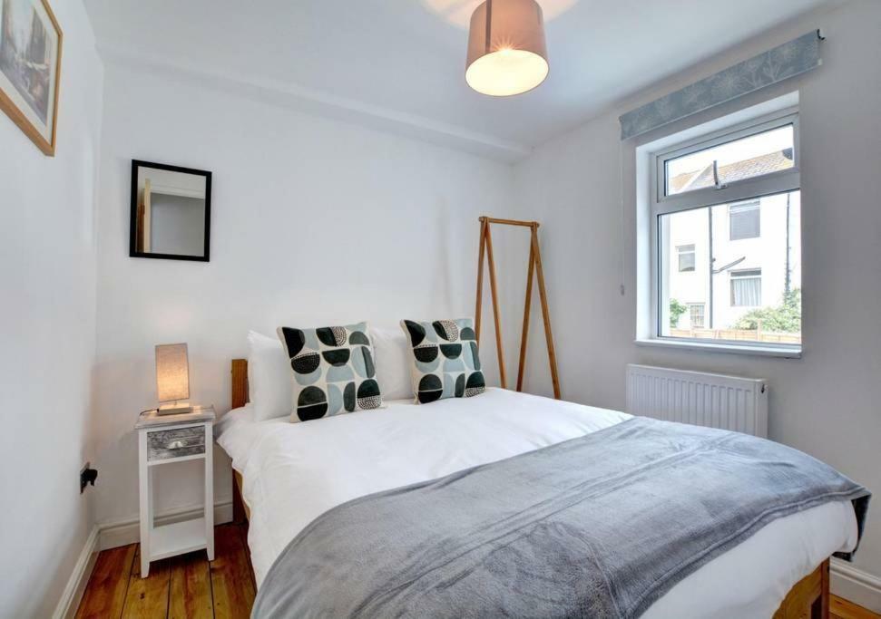 The Pearl - Stylish 3 Bedrooms House In Great Location Hove